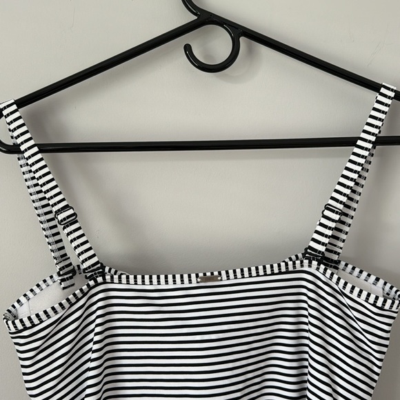 Panache Anya Stripe Bra-Sized Bandeau Tankini Top with Detachable Straps - Picture 4 of 8